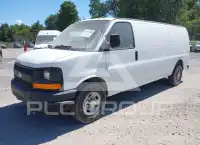 2015 Chevrolet Express photo