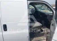 2015 Chevrolet Express photo