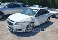 2015 Chevrolet Cruze photo