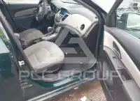 2015 Chevrolet Cruze photo