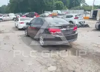 2015 Chevrolet Cruze photo