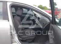 2015 Chevrolet Cruze photo