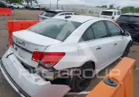2015 Chevrolet Cruze photo