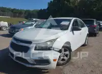 2015 Chevrolet Cruze photo