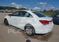 2015 Chevrolet Cruze photo