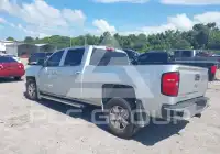 2015 Chevrolet Silverado photo