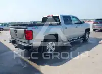 2015 Chevrolet Silverado photo