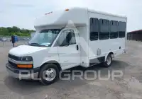 2015 Chevrolet Express фото