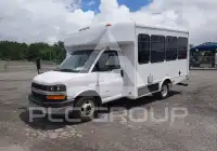 2015 Chevrolet Express фото