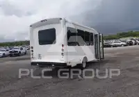 2015 Chevrolet Express фото