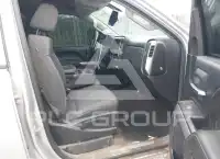 2015 Chevrolet Silverado photo