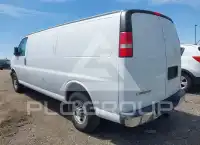 2015 Chevrolet Express фото
