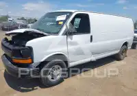 2015 Chevrolet Express фото