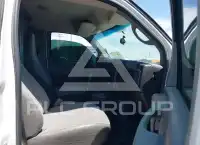 2015 Chevrolet Express photo