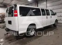 2015 Chevrolet Express photo