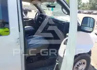 2015 Chevrolet Express фото
