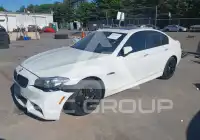 2015 BMW 550 фото