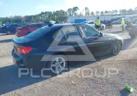 2015 BMW 330 photo