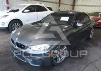 2015 BMW M4 фото