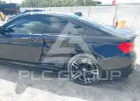 2015 BMW M4 фото