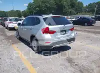 2015 BMW X1 фото