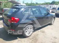 2015 BMW X1 фото