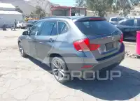 2015 BMW X1 photo