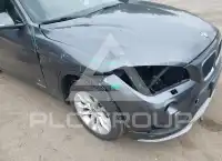 2015 BMW X1 фото