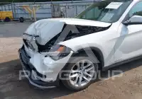 2015 BMW X1 photo