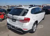 2015 BMW X1 photo