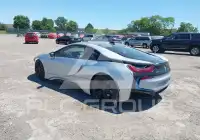 2015 BMW I8 фото