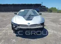 2015 BMW I8 фото