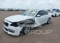 2015 BMW 750 photo