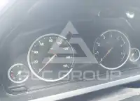 2015 BMW 750 фото
