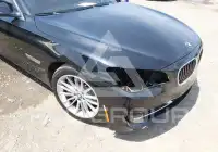 2015 BMW 750 photo