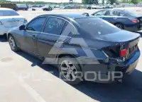 2015 BMW 320 фото