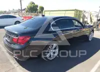 2015 BMW 740 фото