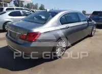 2015 BMW 740 фото