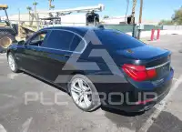 2015 BMW 740 фото