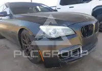 2015 BMW 740 photo