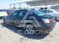 2015 BMW 740 фото