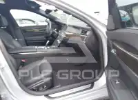 2015 BMW 740 photo