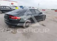 2015 Jaguar XF фото