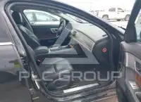 2015 Jaguar XF фото