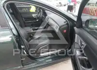 2015 Jaguar XF фото