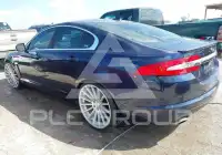 2015 Jaguar XF фото