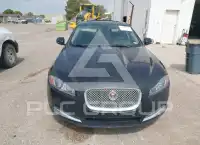 2015 Jaguar XF фото