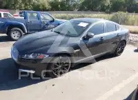 2015 Jaguar XF фото