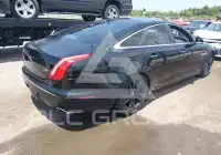 2015 Jaguar XJ photo