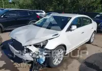 2015 Buick LACROSSE photo